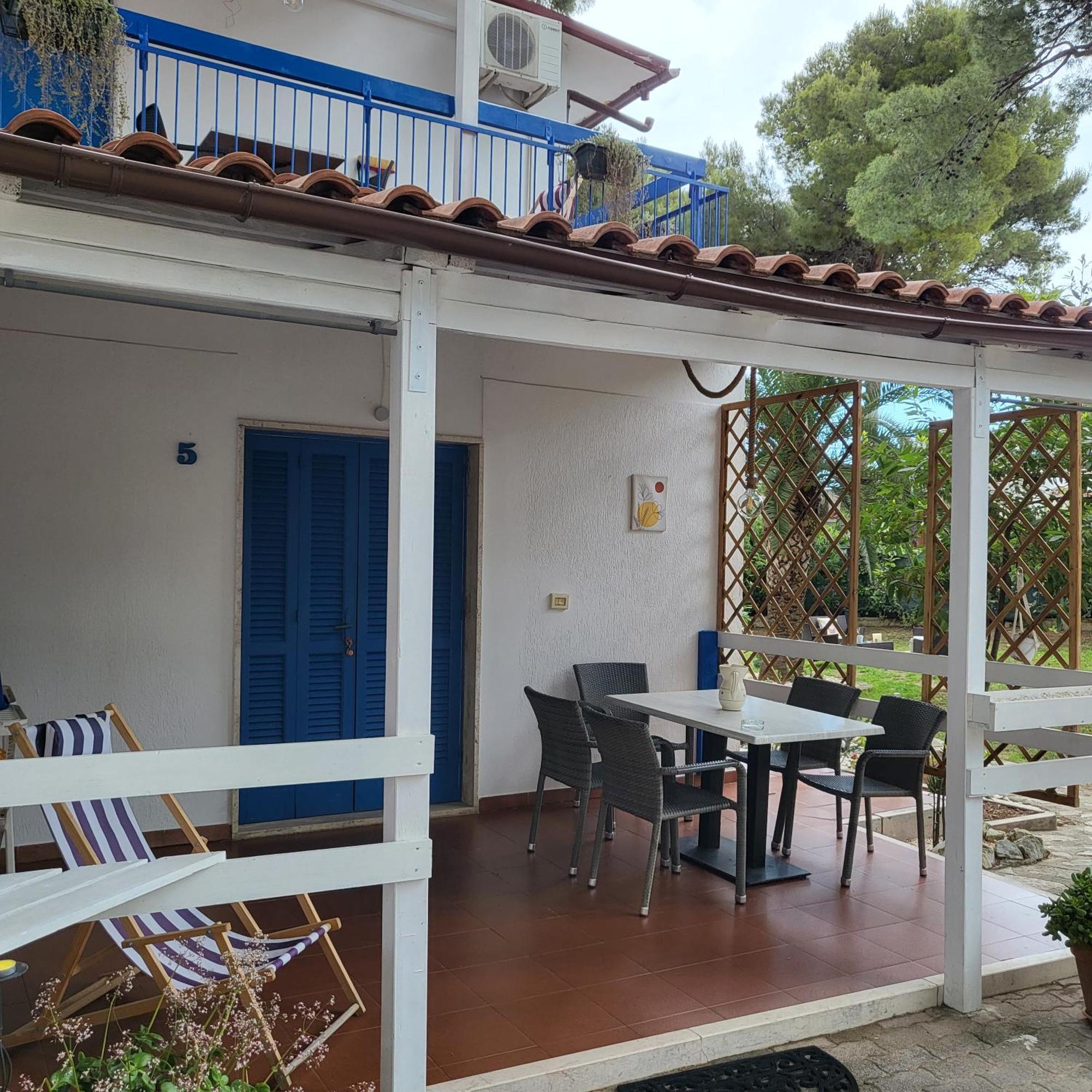 Appartamenti La Villa Peschici Kamer foto
